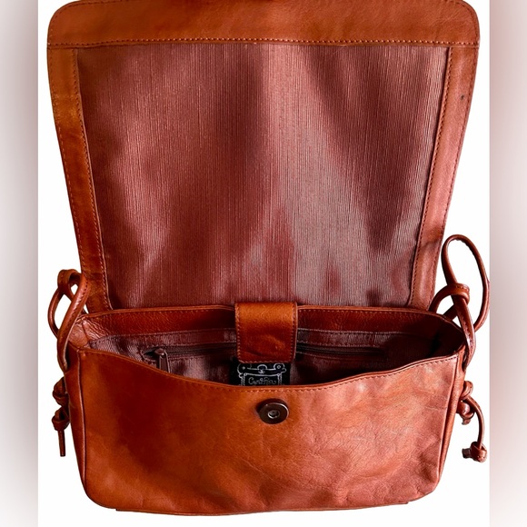 Cynthia Rowley Brown Leather Shoulder Bag - Picture 4 of 9